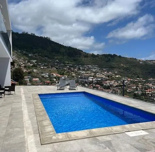 Arco Iris Willa Arco da Calheta (Madeira)